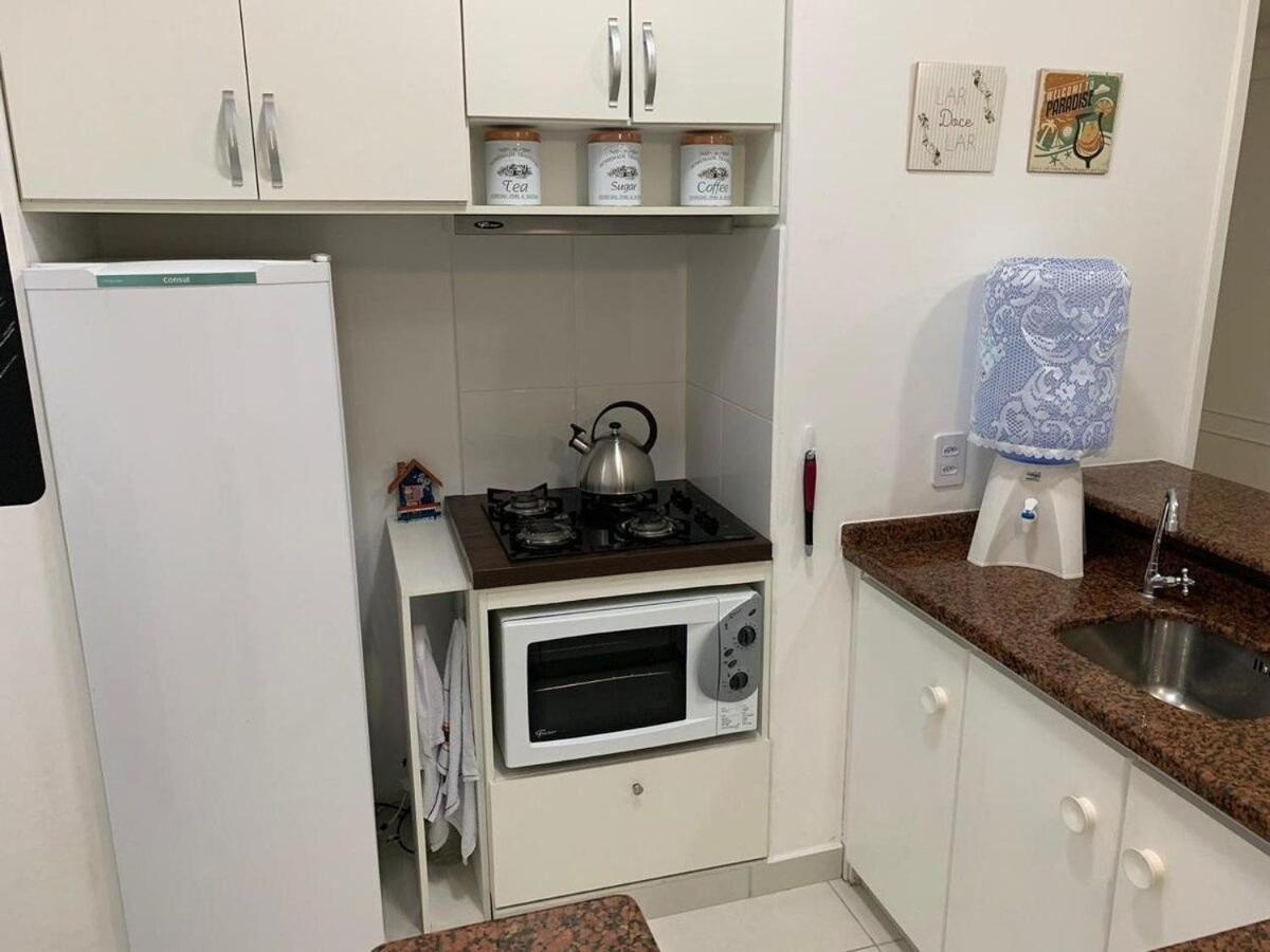 Apto Na Av Brasil Frente Ao Shopping,4Min Da Praia Balneario Camboriu Ngoại thất bức ảnh